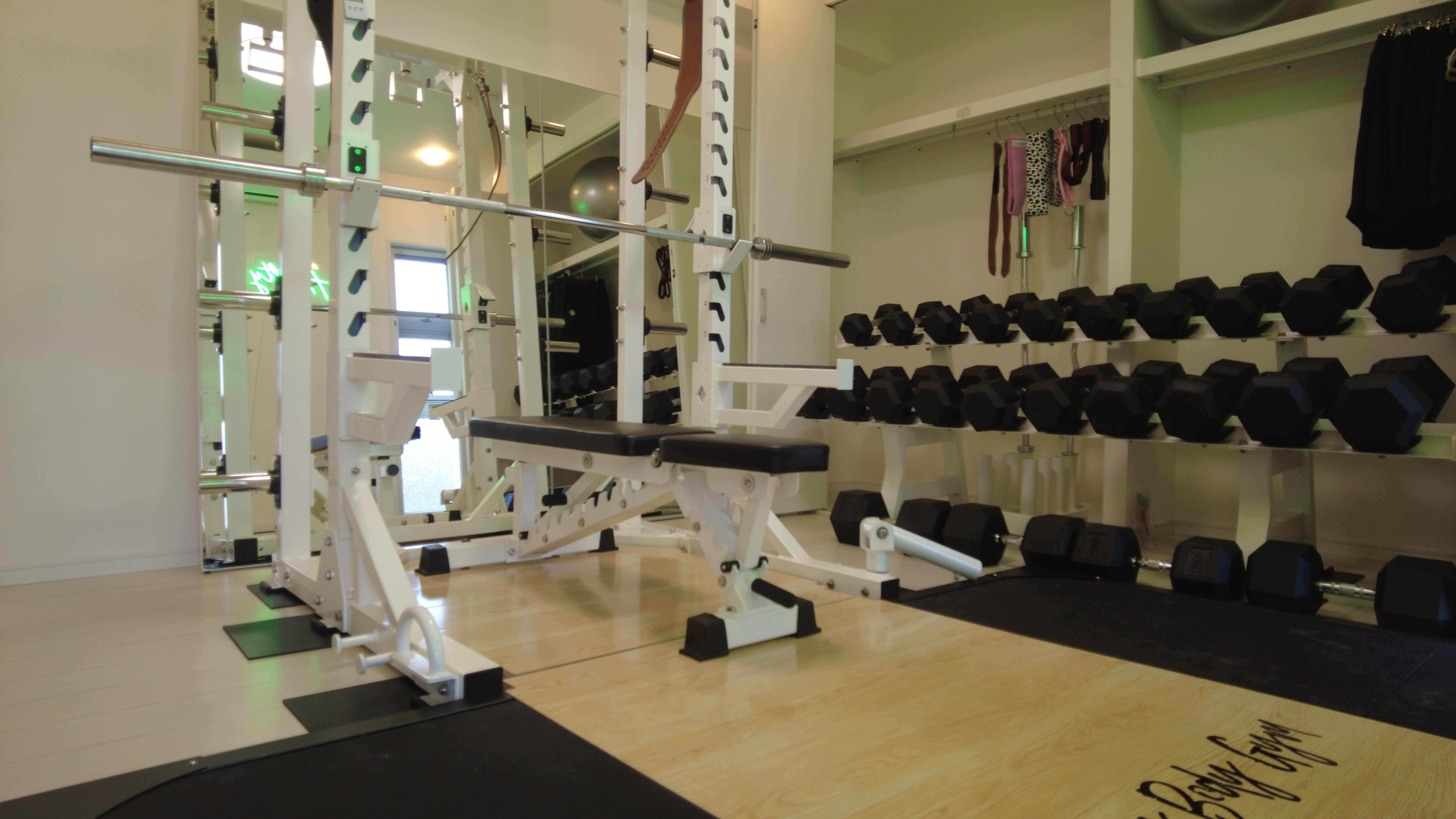 ヘルシーボディジム ぷらっと沖縄 沖縄の 見たい 楽しみたい に応える地域密着型情報サイトです